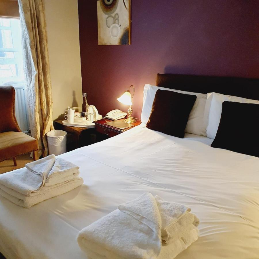 The Kings Head Hotel Ross-on-Wye Экстерьер фото